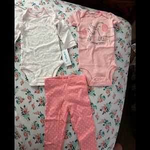 NWT 3Pc Babygirl Carter Outfits